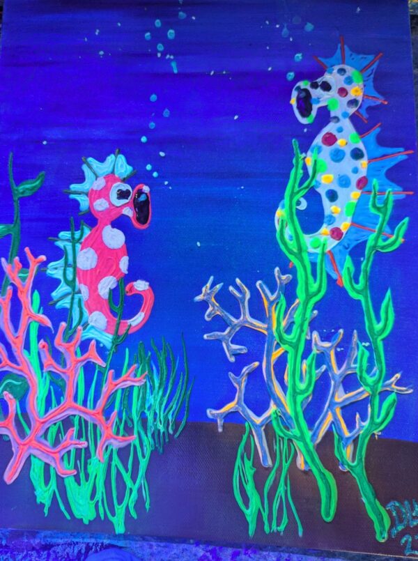 2 Seahorses - Image 2